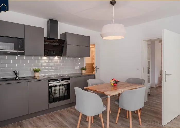 Ahlbeck Remise Malmoe 2 *